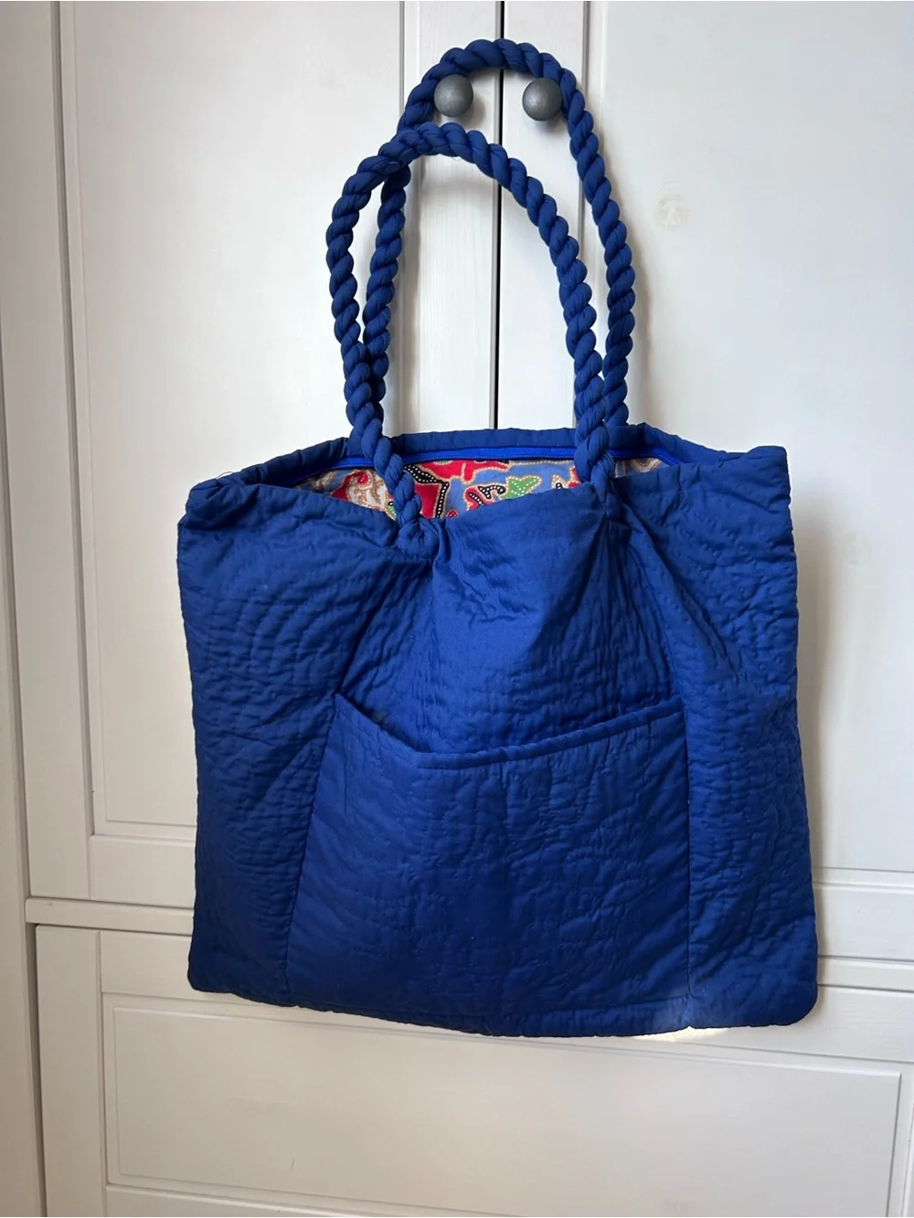 Classic Hawaiian Blue and White Floral Tote Bag - with braided strap